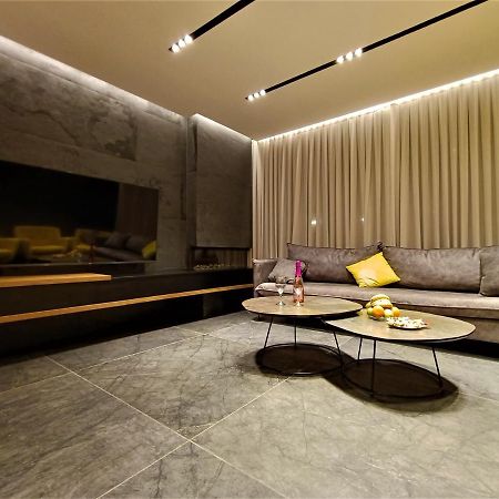 Luxury Aparment 5 Room 2 Minutes From The Beach Bat Jam Exteriér fotografie